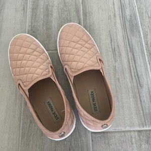 Steve Madden Sneakers